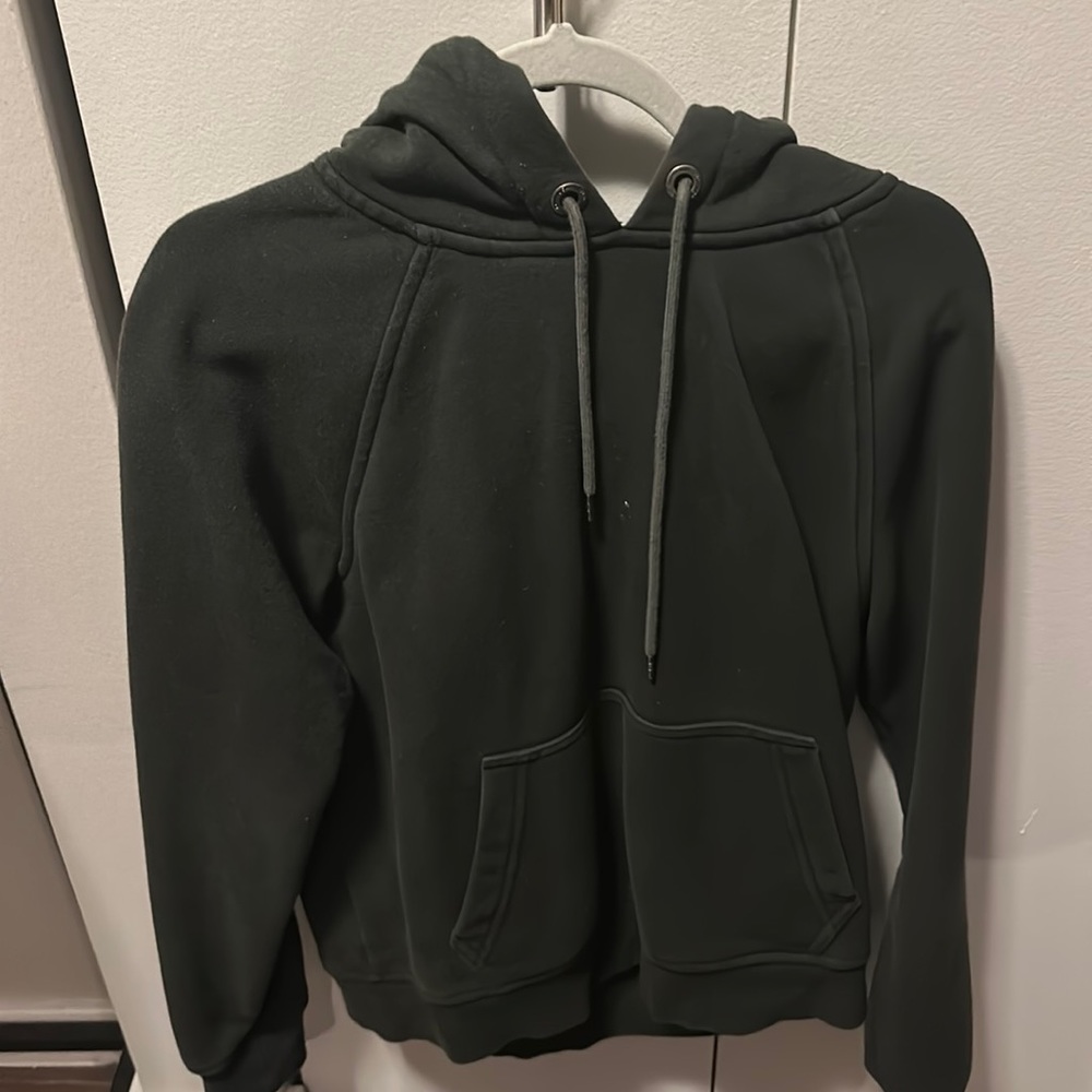 Huckberry / flint and Tinder green sweatshirt.